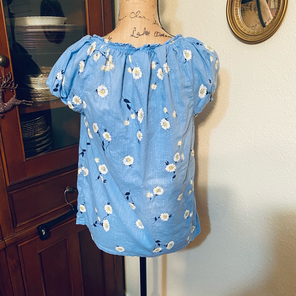 💙St. John’s Bay Blouse💙 - Picture 4 of 5
